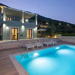 Aria * Vasiliki (Lefkada)